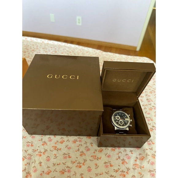 Gucci Diamond Watch YA101324 54 Diamond 101M Chrono - Picture 4 of 6